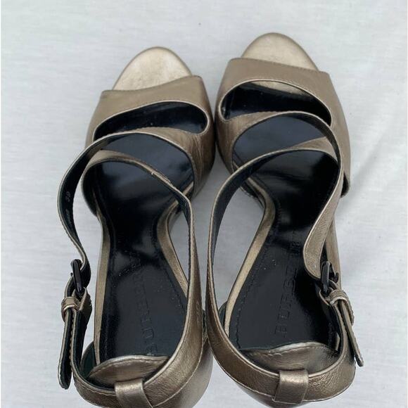 Burberry Abbot Gold Metallic Leather Peep Toe Crisscross Strap Wedge Sandal 39 - Picture 10 of 15
